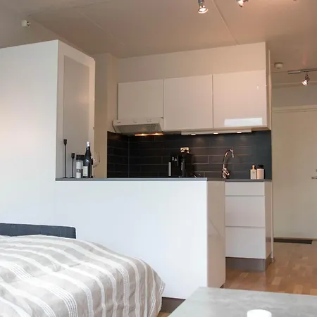 Cozy In Apartment *