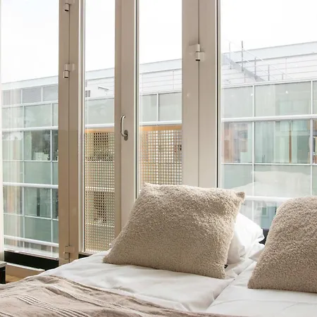 Cozy In *
